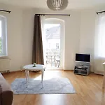 - Moderne In Am Lutherplatz Apartmán *