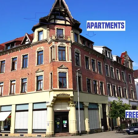 - Moderne In Am Lutherplatz