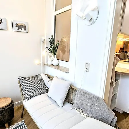 - Moderne In Am Lutherplatz *