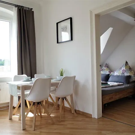 公寓 - Moderne In Am Lutherplatz *